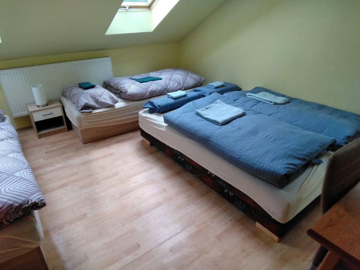 Ubytovanie Adka Hotel Levoca Ngoại thất bức ảnh